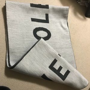 💜Authentic Kenneth Cole Reaction 1Piece cowlScarf